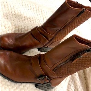 Vince Camuto Brown Boots